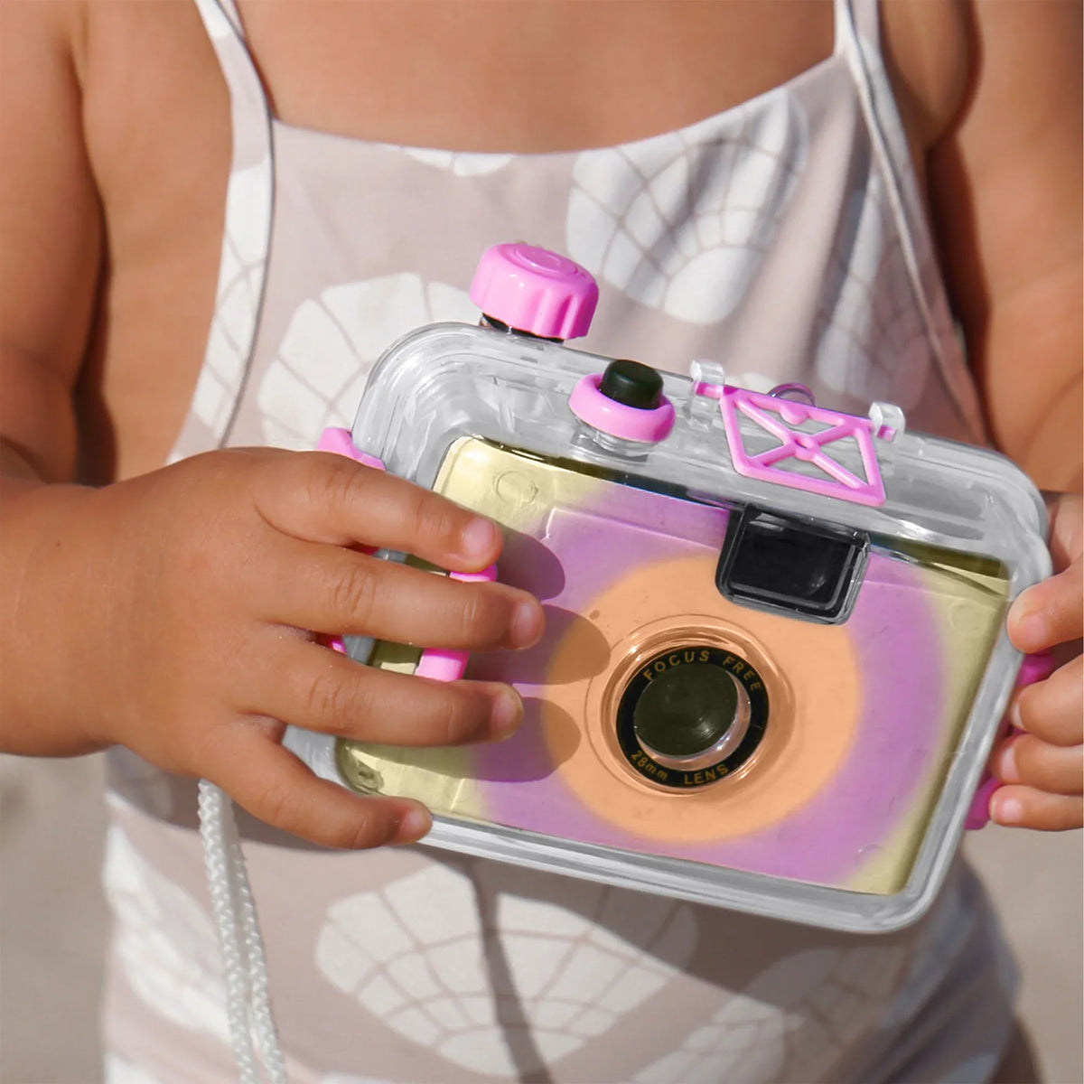 Sunnylife Underwater Camera - Zest Magenta S61UCPPM Slim Tube Pool Ring - Blush Pink Splash Swimwear Accessories 9339296072684