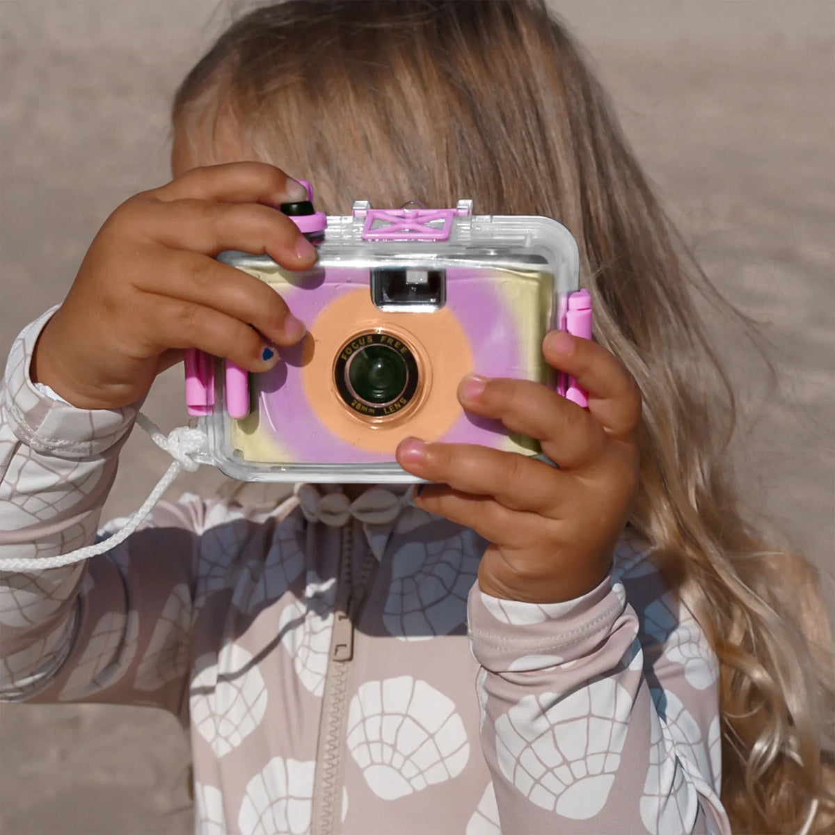 Sunnylife Underwater Camera - Zest Magenta S61UCPPM Slim Tube Pool Ring - Blush Pink Splash Swimwear Accessories 9339296072684