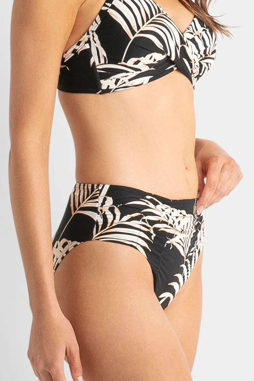 Sunseeker Mae Ruched Mid Rise Pant - Black Sunseeker Mae Ruched Mid Rise Pant - Black Splash Swimwear