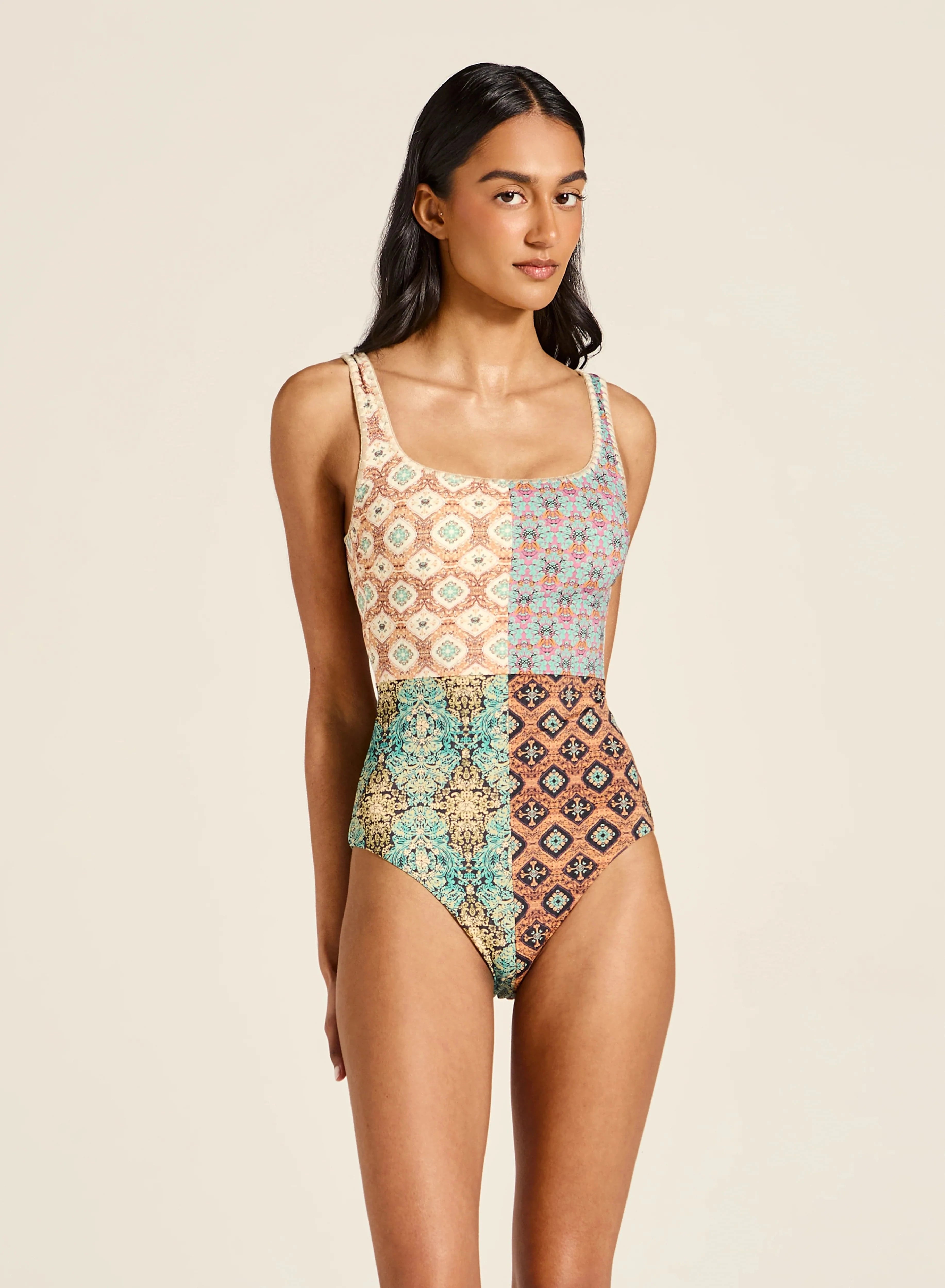 Tigerlily Tigerlily Charli Carmen One Piece Tigerlily Swim Classics Hot Elle One Piece - Licorice Splash Swimwear
