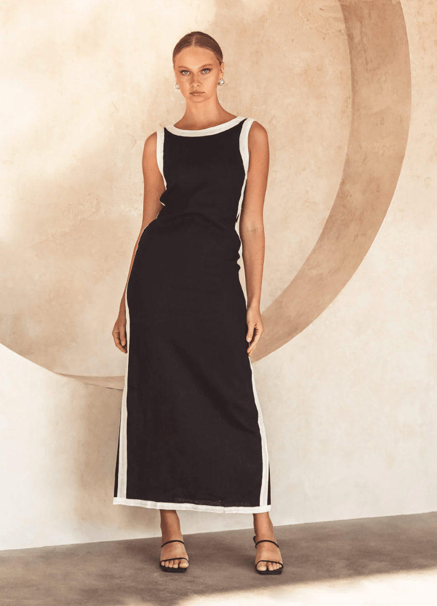 White Closet Linen Maxi Dress With Contrast Strip - Black