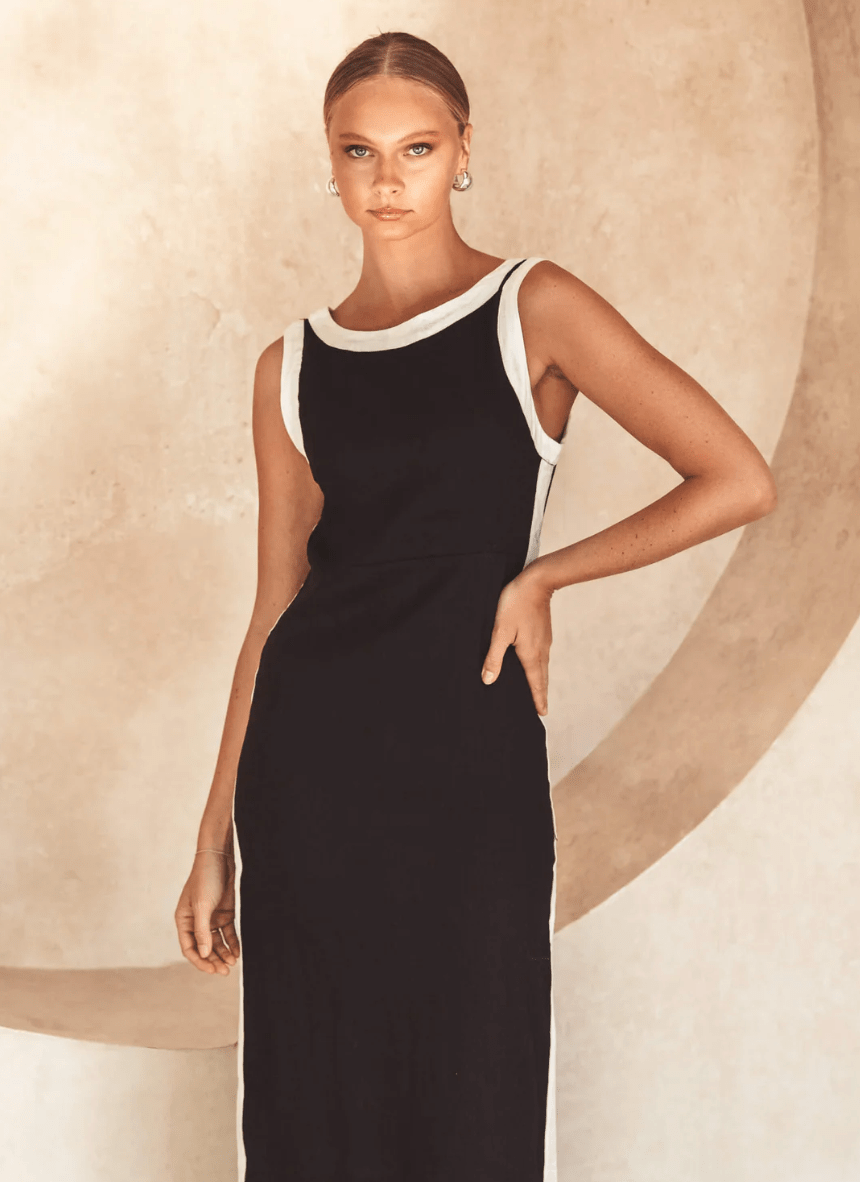 White Closet Linen Maxi Dress With Contrast Strip - Black